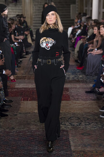 Ralph Lauren Fall 2018 Ralph Lauren 50 years of fashion